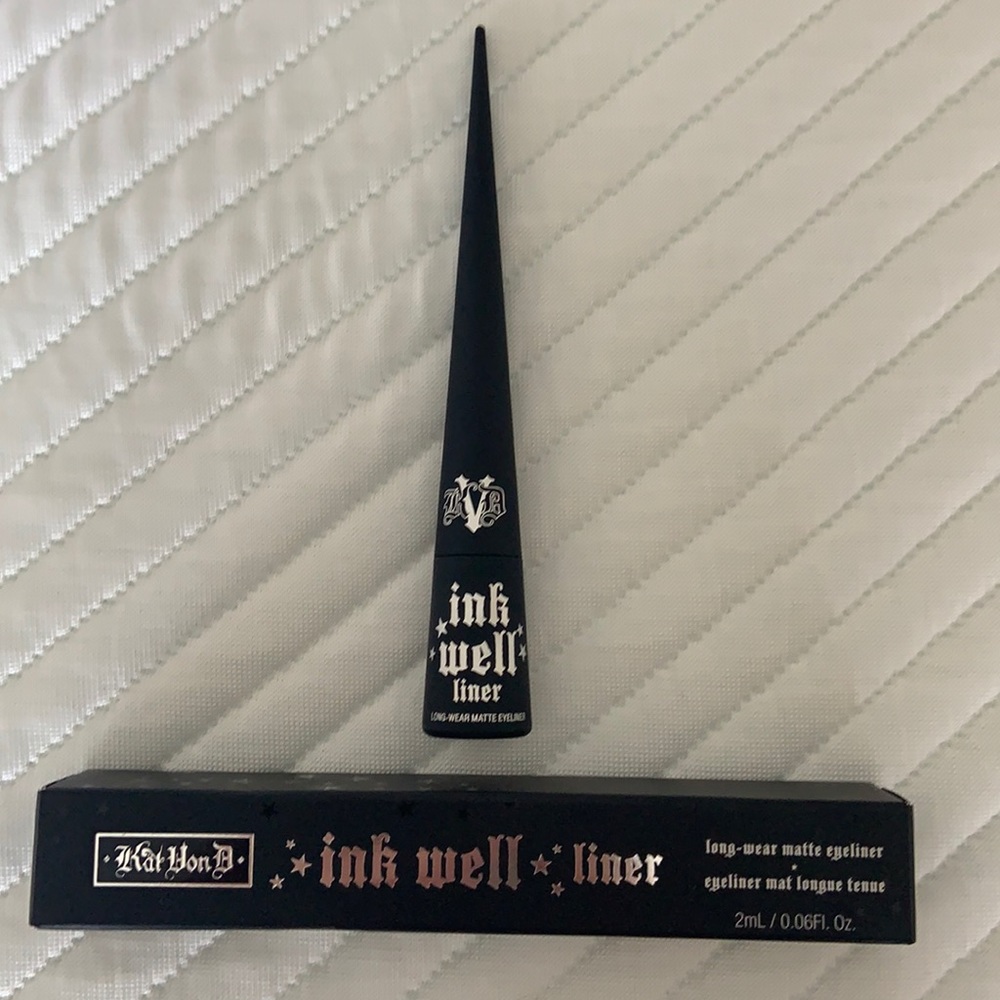 Kat Von D/KVD Beauty Ink Well Liner in Trooper Black